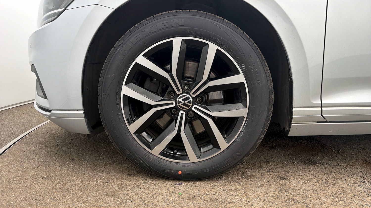 Used Volkswagen Passat 2023 for sale - 78016005: Photo 17