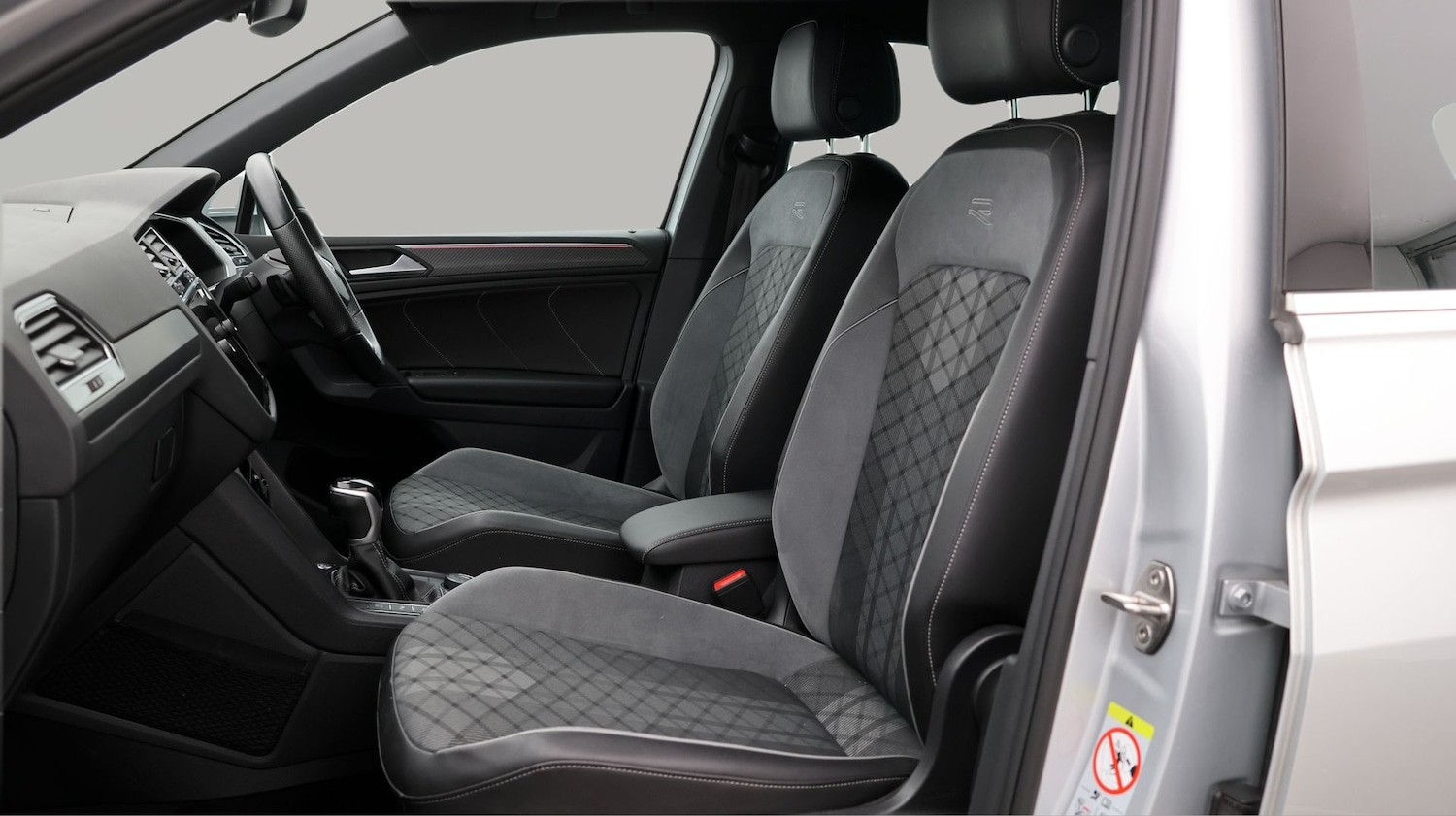 Used Volkswagen Tiguan 2022 for sale - 77760402: Photo 14