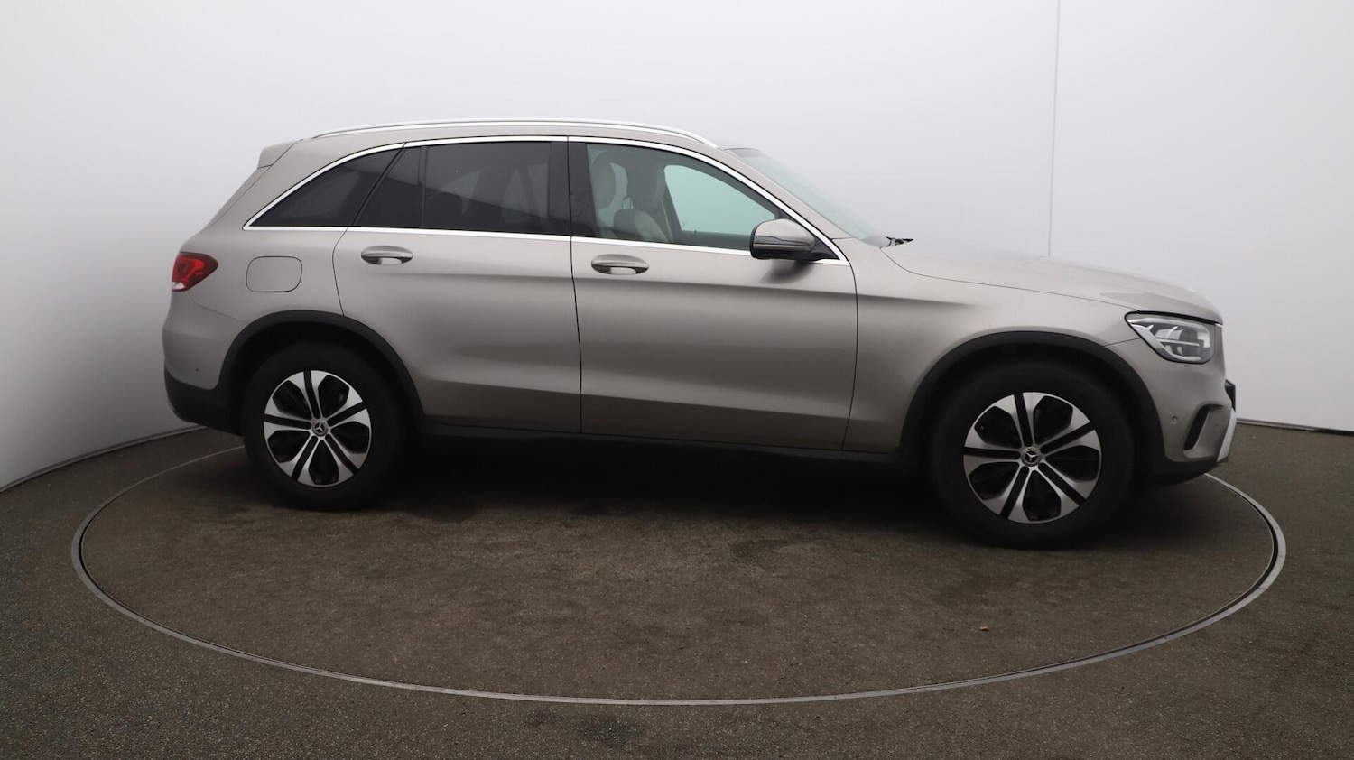 Used Mercedes-Benz GLC 2020 for sale - 76001910: Photo 48