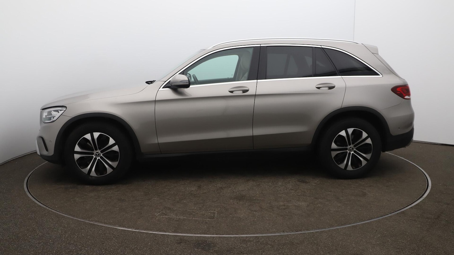 Used Mercedes-Benz GLC 2020 for sale - 76001910: Photo 65