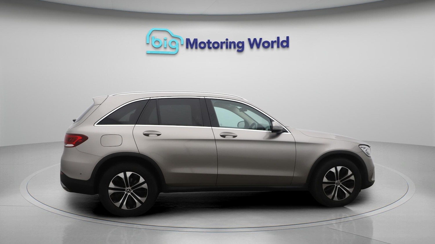 Used Mercedes-Benz GLC 2020 for sale - 76001910: Photo 9