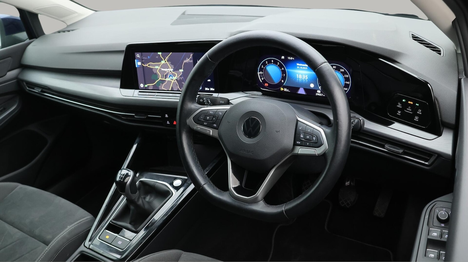 Used Volkswagen Golf 2023 for sale - 76151989: Photo 11