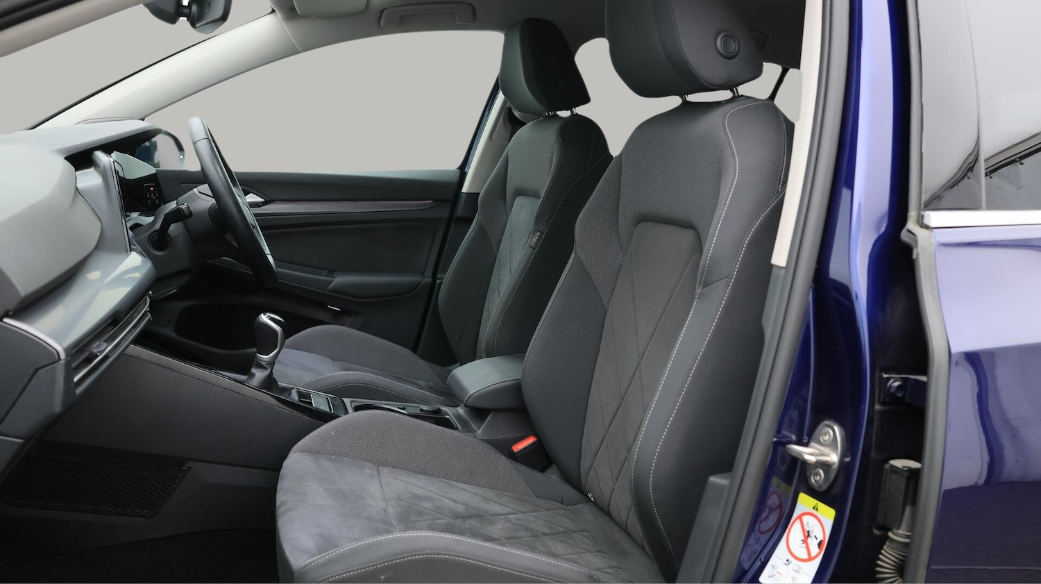 Used Volkswagen Golf 2023 for sale - 76151989: Photo 21