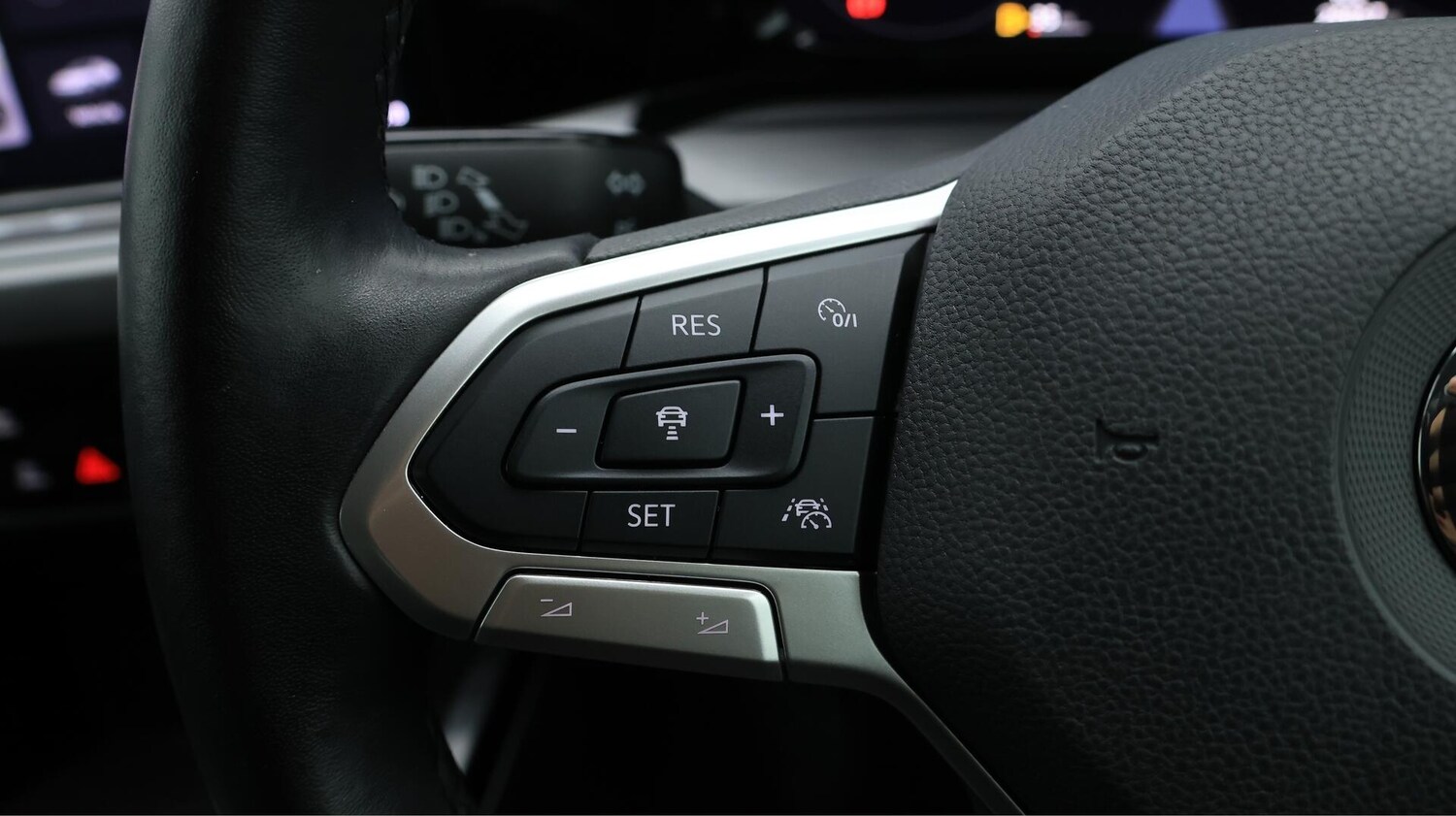 Used Volkswagen Golf 2023 for sale - 76151989: Photo 39