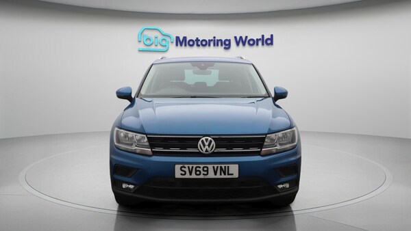Used Volkswagen Tiguan 2019 for sale - 76283763: Photo 3
