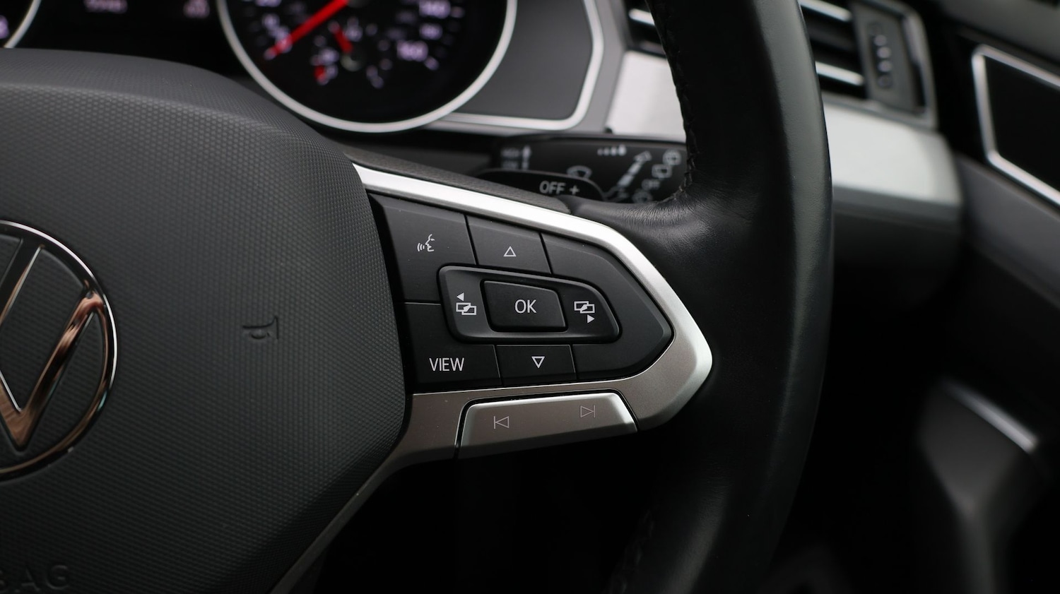 Used Volkswagen Passat 2023 for sale - 77247748: Photo 25