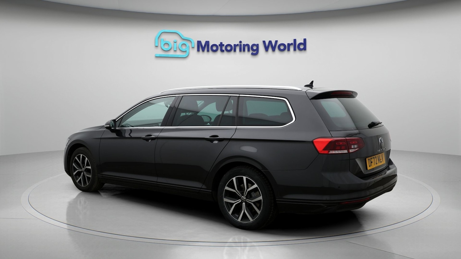 Used Volkswagen Passat 2023 for sale - 77247748: Photo 5