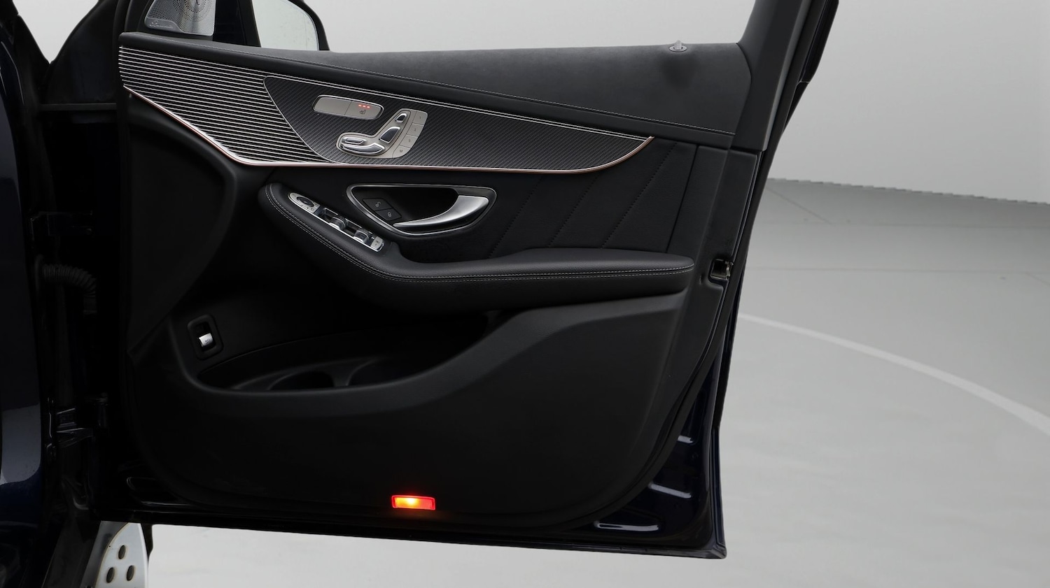 Used Mercedes-Benz EQC 2021 for sale - 77520423: Photo 15