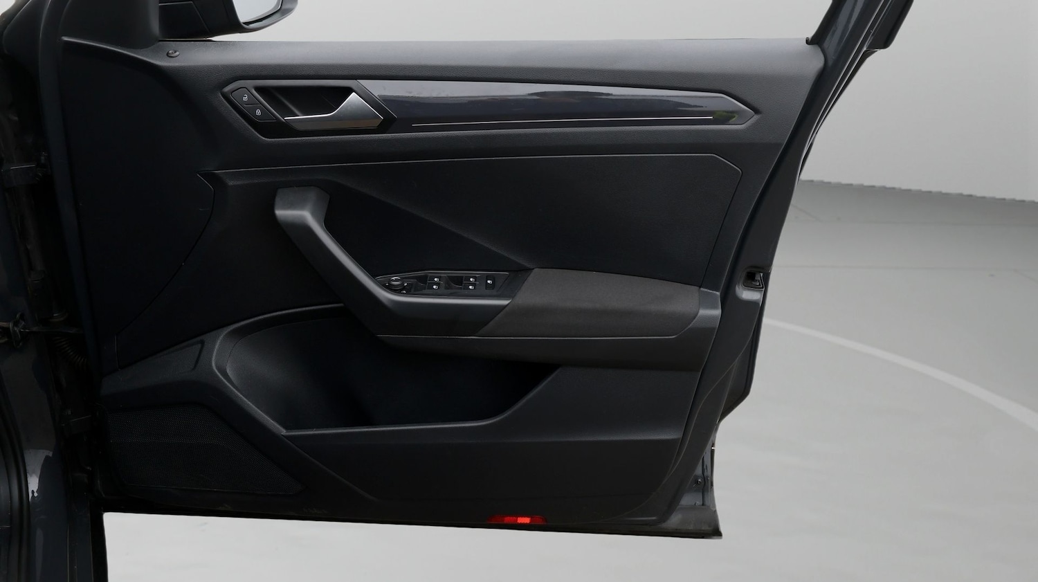 Used Volkswagen T-Roc 2019 for sale - 77492765: Photo 15