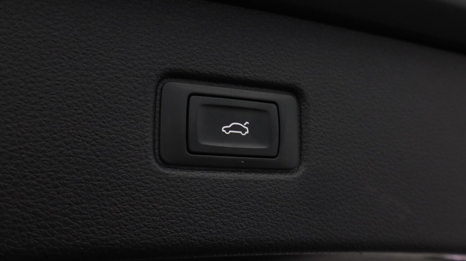 Used Audi Q7 for sale - 76727951: Photo 25