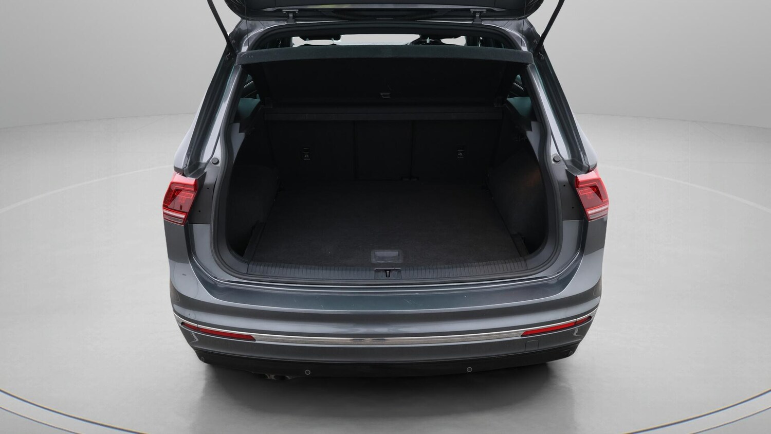 Used Volkswagen Tiguan 2019 for sale - 76613278: Photo 18