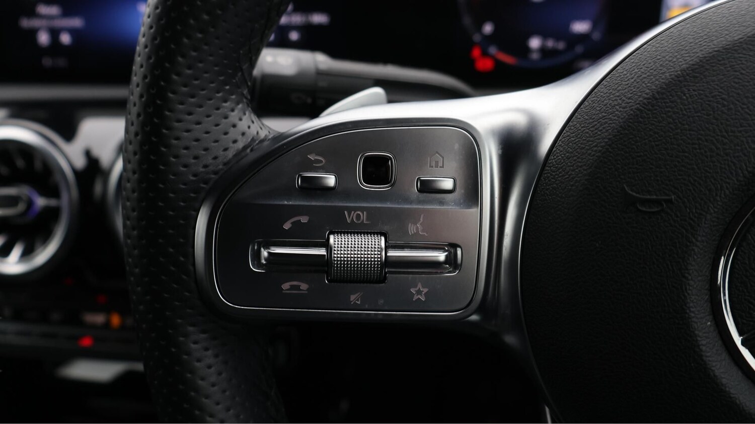 Used Mercedes-Benz A-Class for sale - 77864505: Photo 24