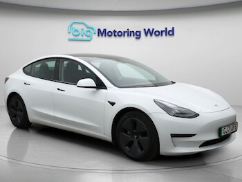 Tesla - Model 3