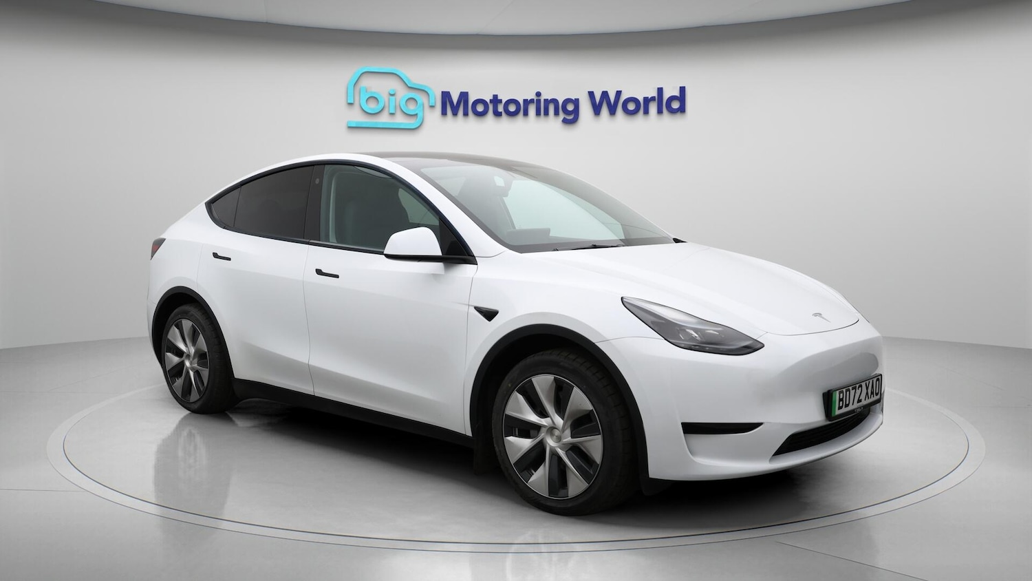 Used Tesla Model Y 2022 for sale - 76137044: Photo 2