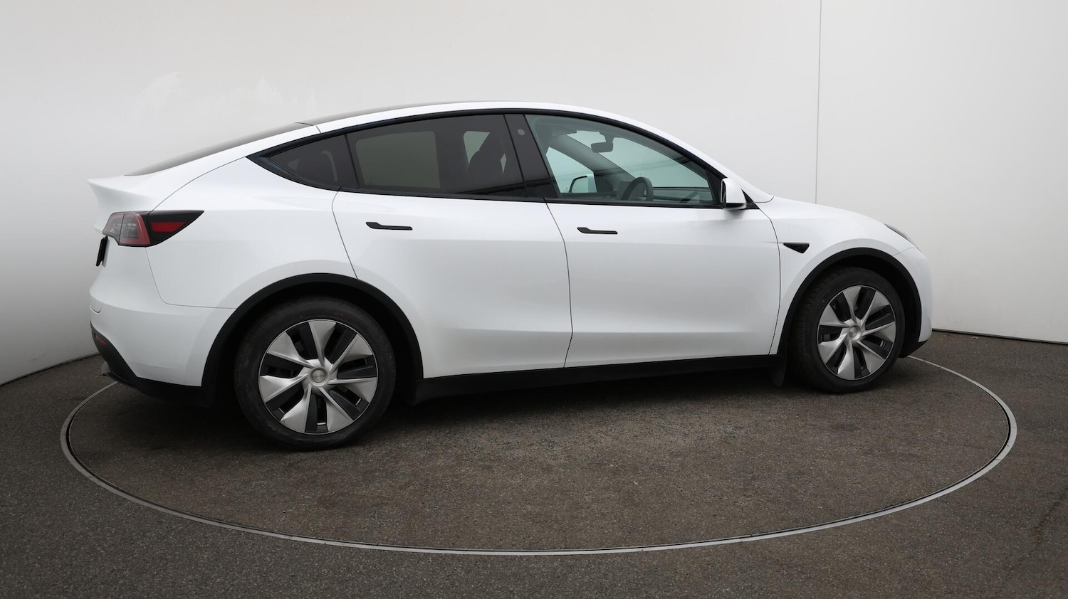 Used Tesla Model Y 2022 for sale - 76137044: Photo 42