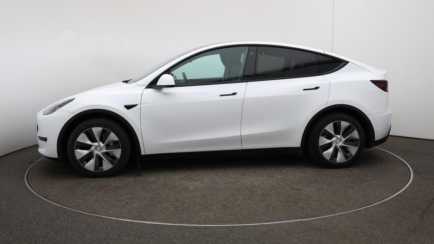 Used Tesla Model Y 2022 for sale - 76137044: Photo 65