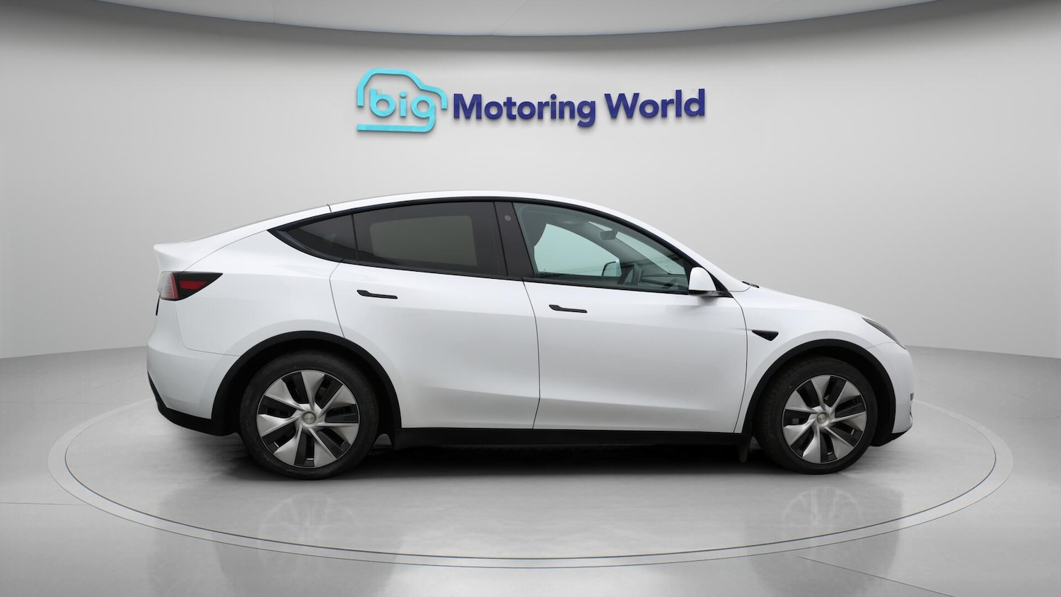 Used Tesla Model Y 2022 for sale - 76137044: Photo 9