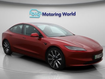 Tesla - Model 3