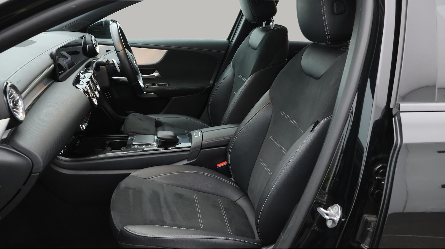 Used Mercedes-Benz A-Class 2022 for sale - 76151789: Photo 15