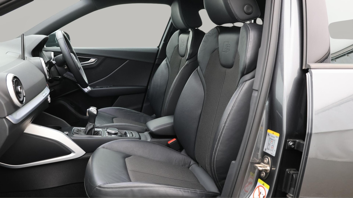 Used Audi Q2 2023 for sale - 76371247: Photo 15