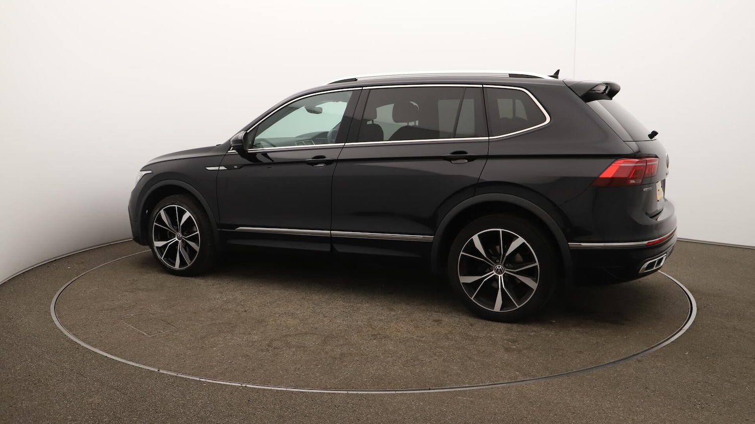 Used Volkswagen Tiguan Allspace 2022 for sale - 76085024: Photo 50