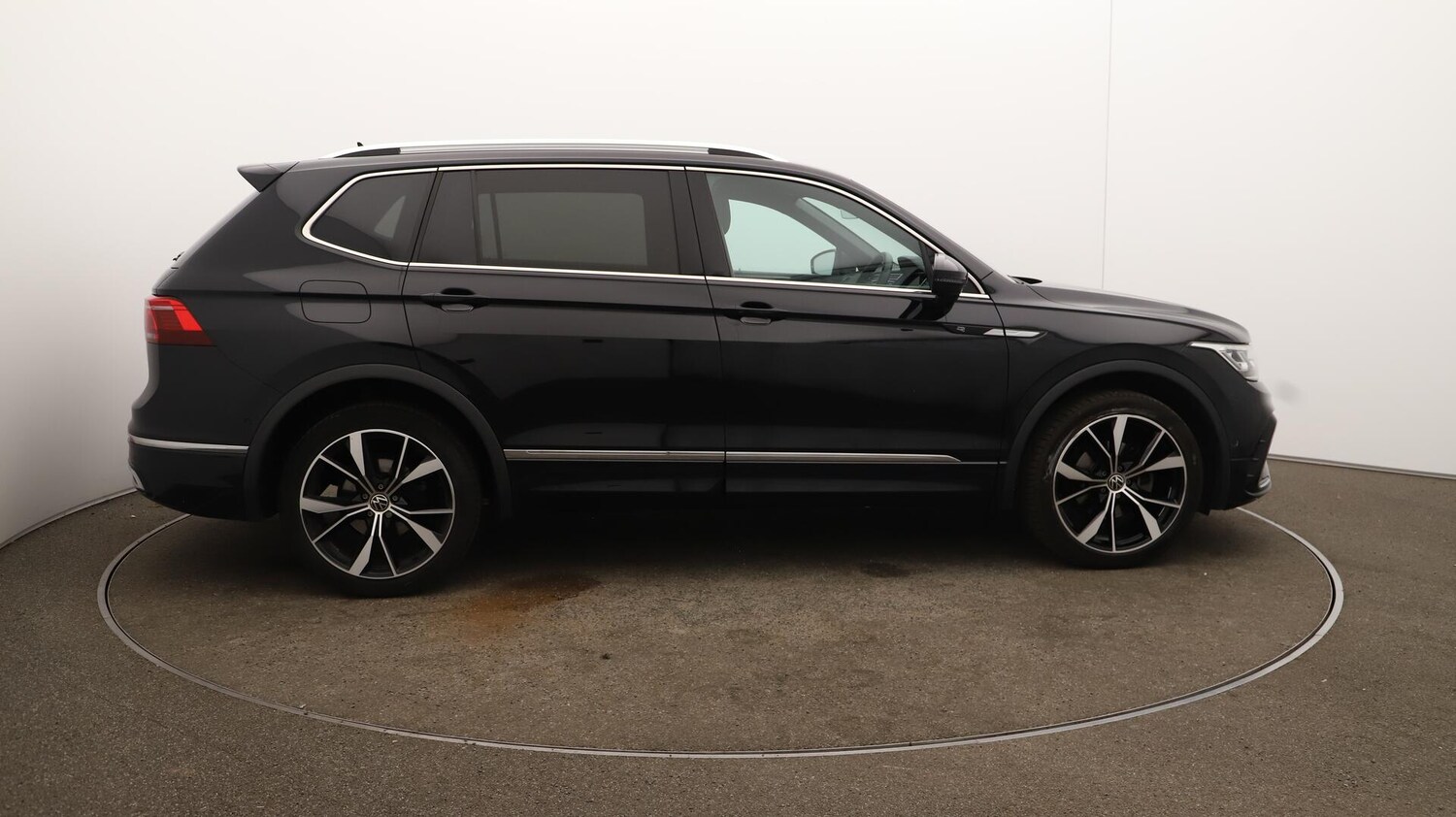 Used Volkswagen Tiguan Allspace 2022 for sale - 76085024: Photo 53