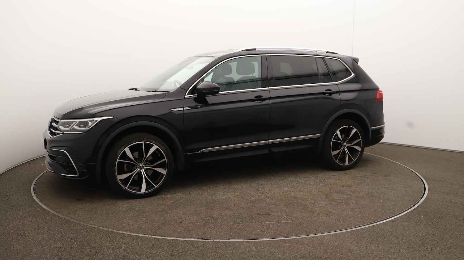 Used Volkswagen Tiguan Allspace 2022 for sale - 76085024: Photo 70