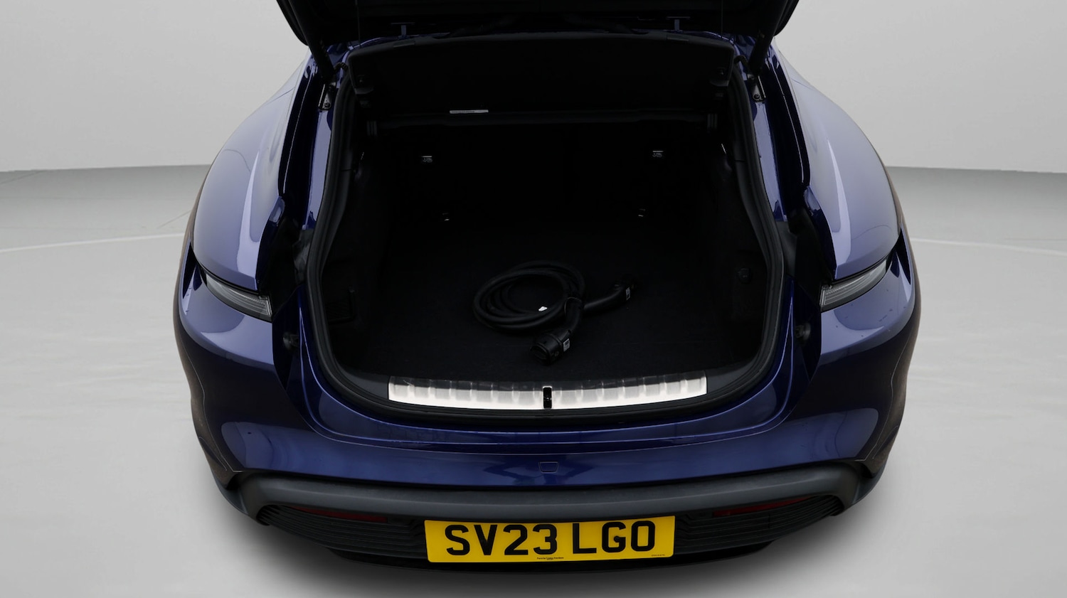 Used Porsche Taycan 2023 for sale - 77353868: Photo 17