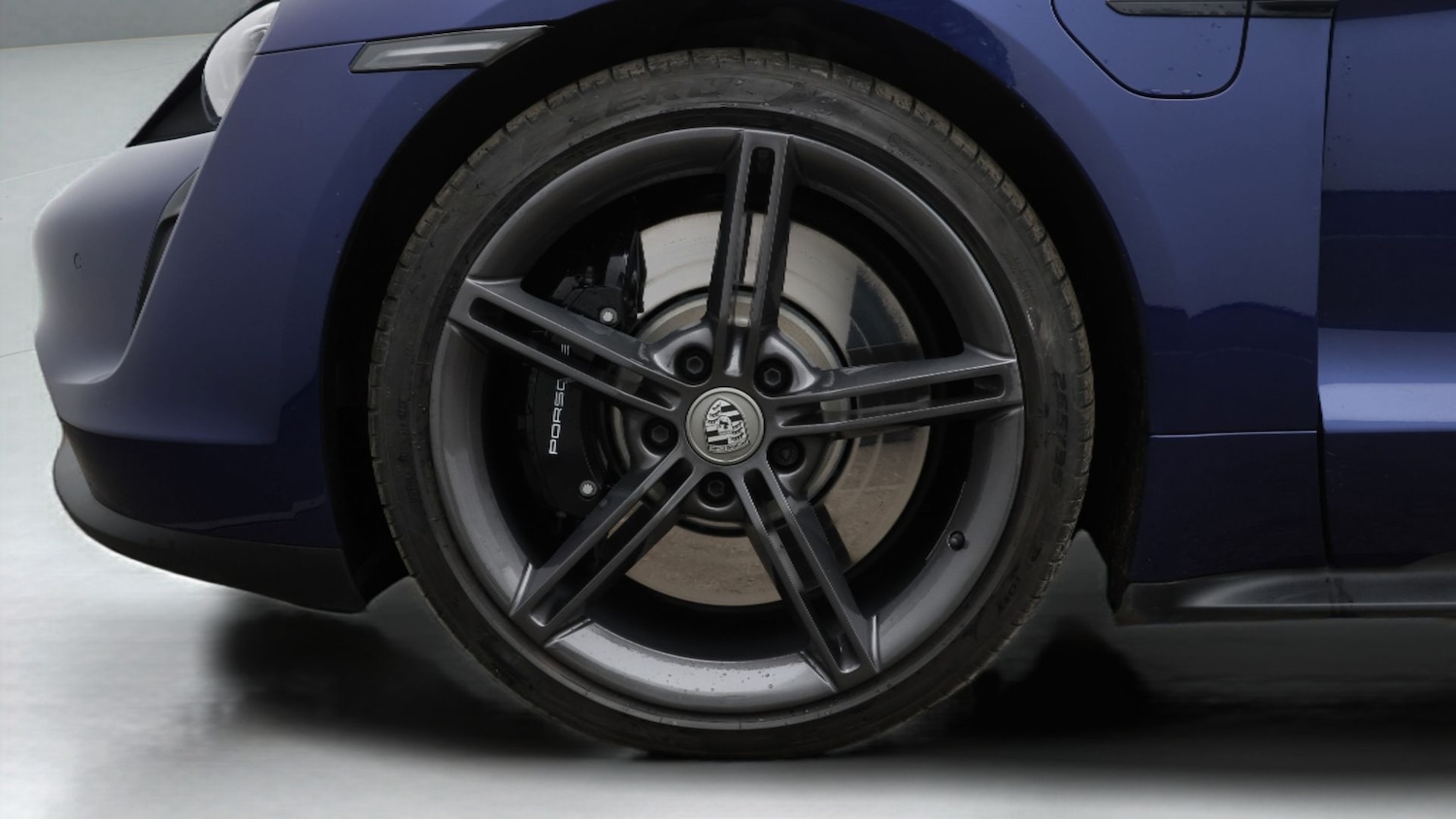 Used Porsche Taycan 2023 for sale - 77353868: Photo 18