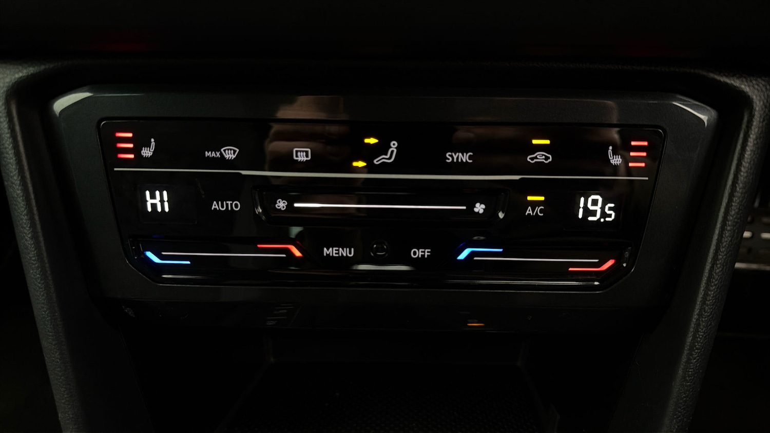 Used Volkswagen Tiguan 2024 for sale - 78039105: Photo 11