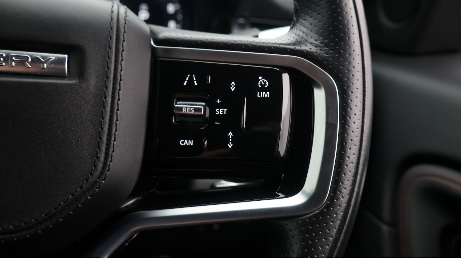 Used Land Rover Discovery Sport 2021 for sale - 77213295: Photo 26