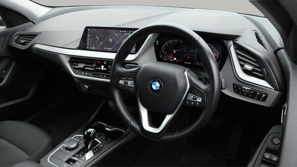 Used BMW 1 Series 2024 for sale - 75563344: Photo 10