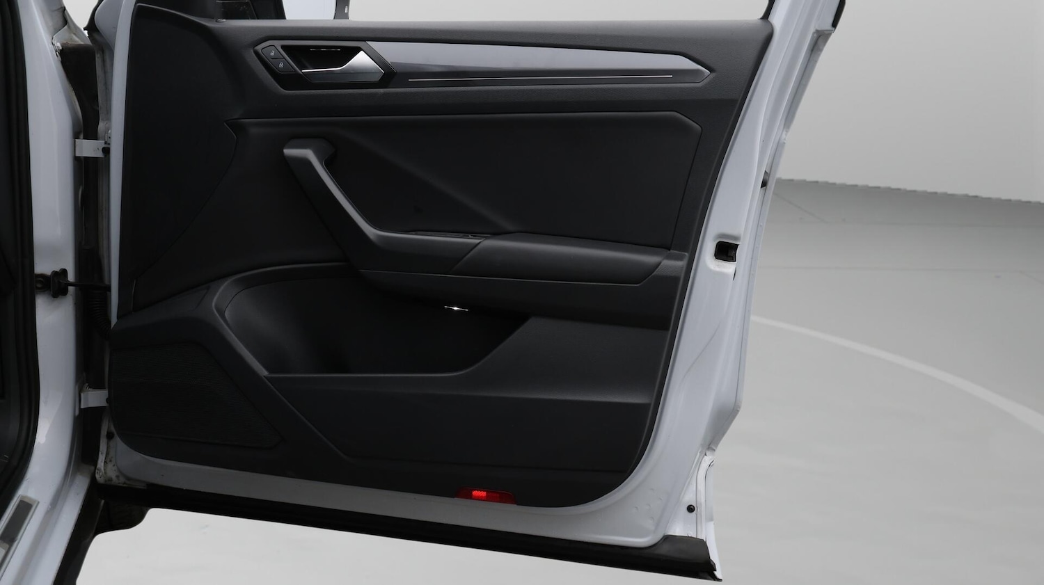 Used Volkswagen T-Roc 2021 for sale - 76259436: Photo 16