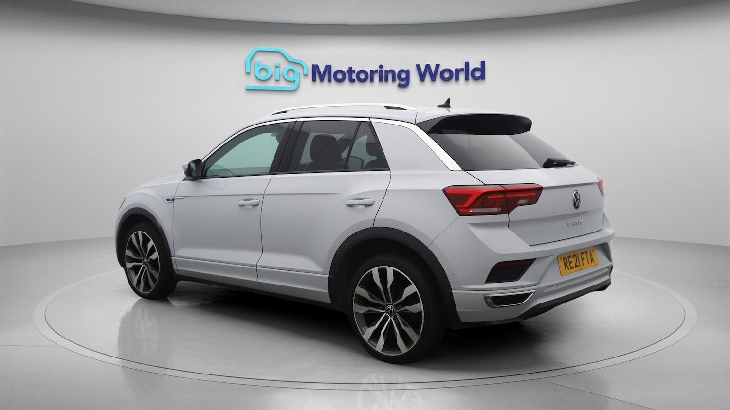 Used Volkswagen T-Roc 2021 for sale - 76259436: Photo 6