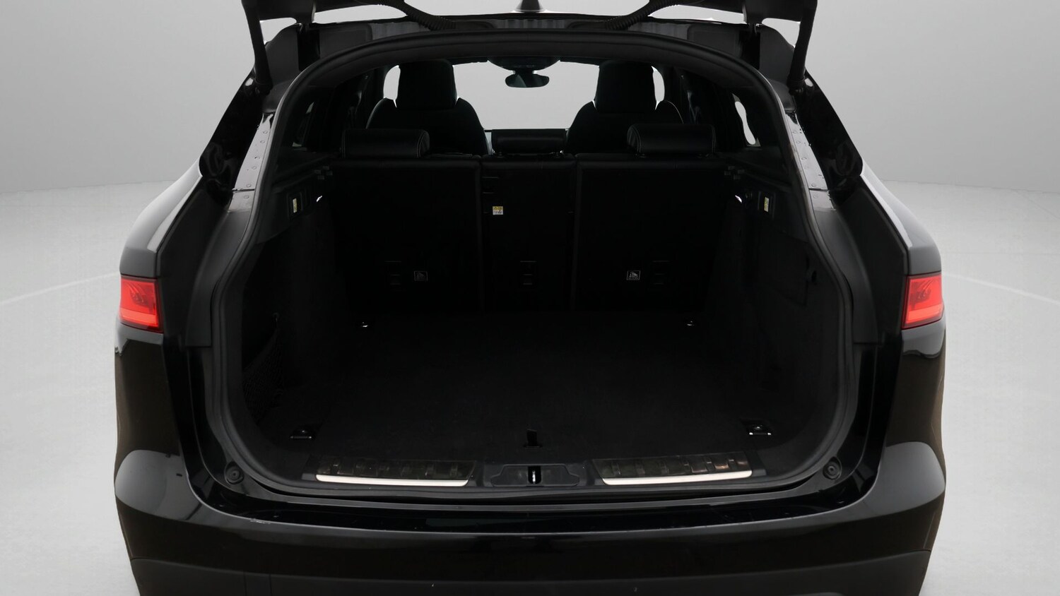 Used Jaguar F-Pace 2021 for sale - 77700867: Photo 17