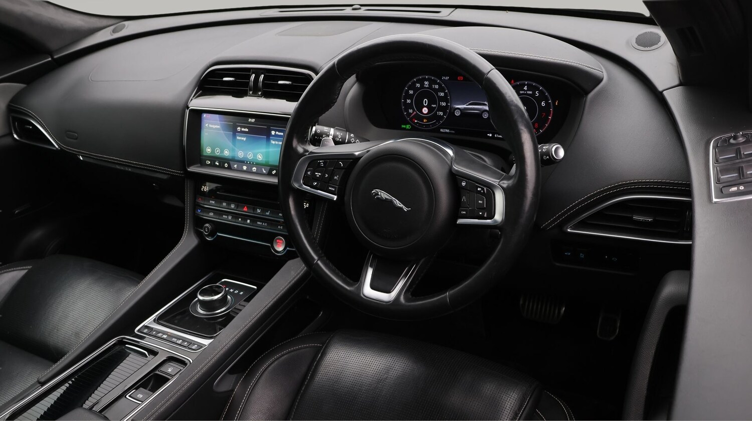 Used Jaguar F-Pace 2021 for sale - 77700867: Photo 9