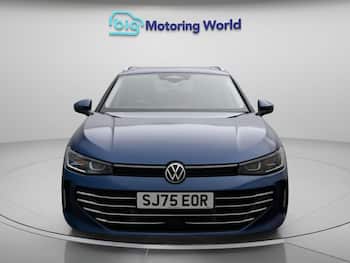 Used Volkswagen Passat 2025 for sale - 79628373: Photo