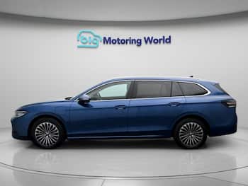 Used Volkswagen Passat 2025 for sale - 79628373: Photo