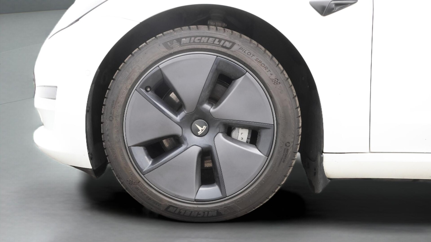 Used Tesla Model 3 2021 for sale - 76136852: Photo 19