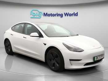 Tesla - Model 3