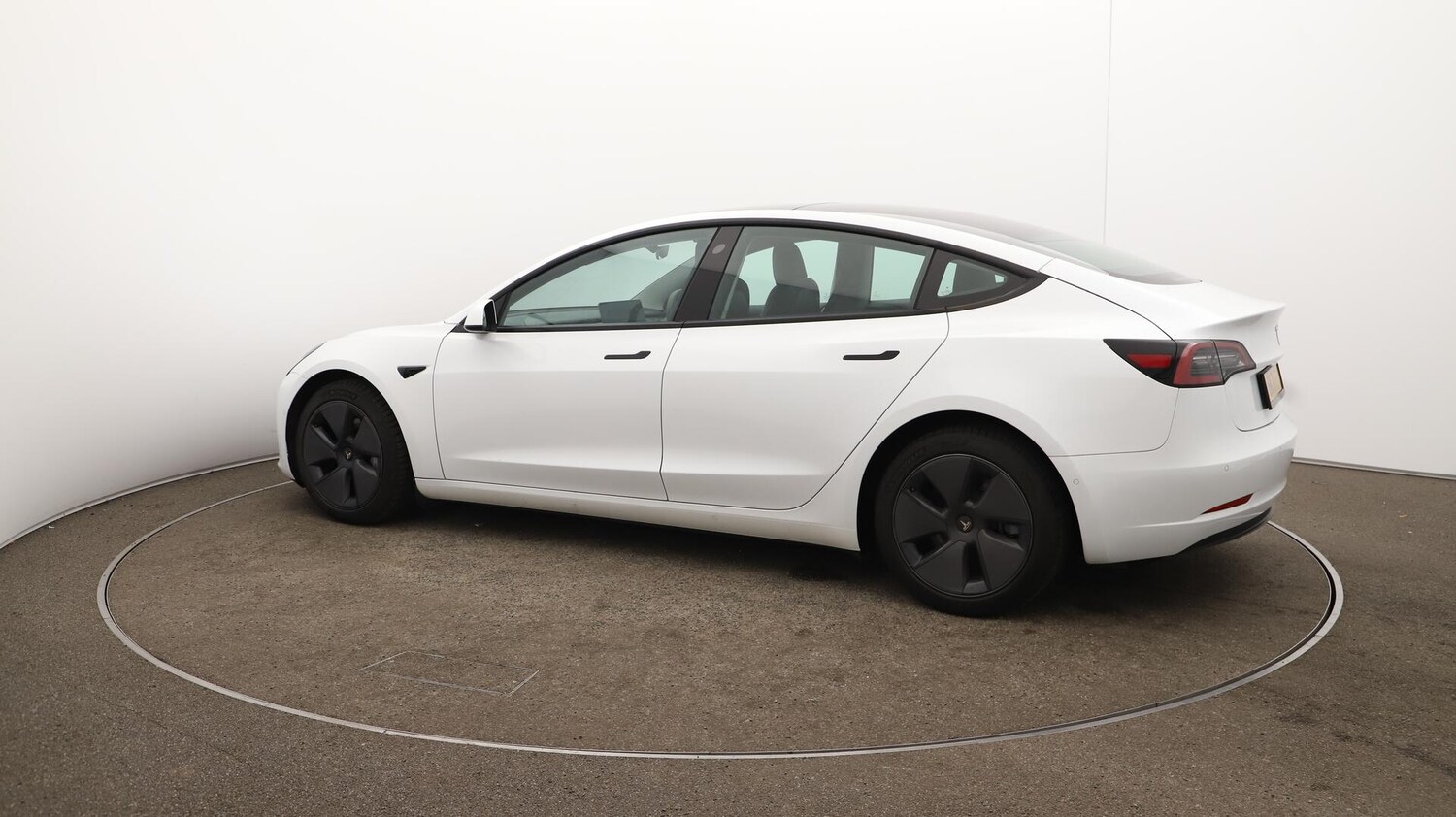 Used Tesla Model 3 2021 for sale - 76136852: Photo 43