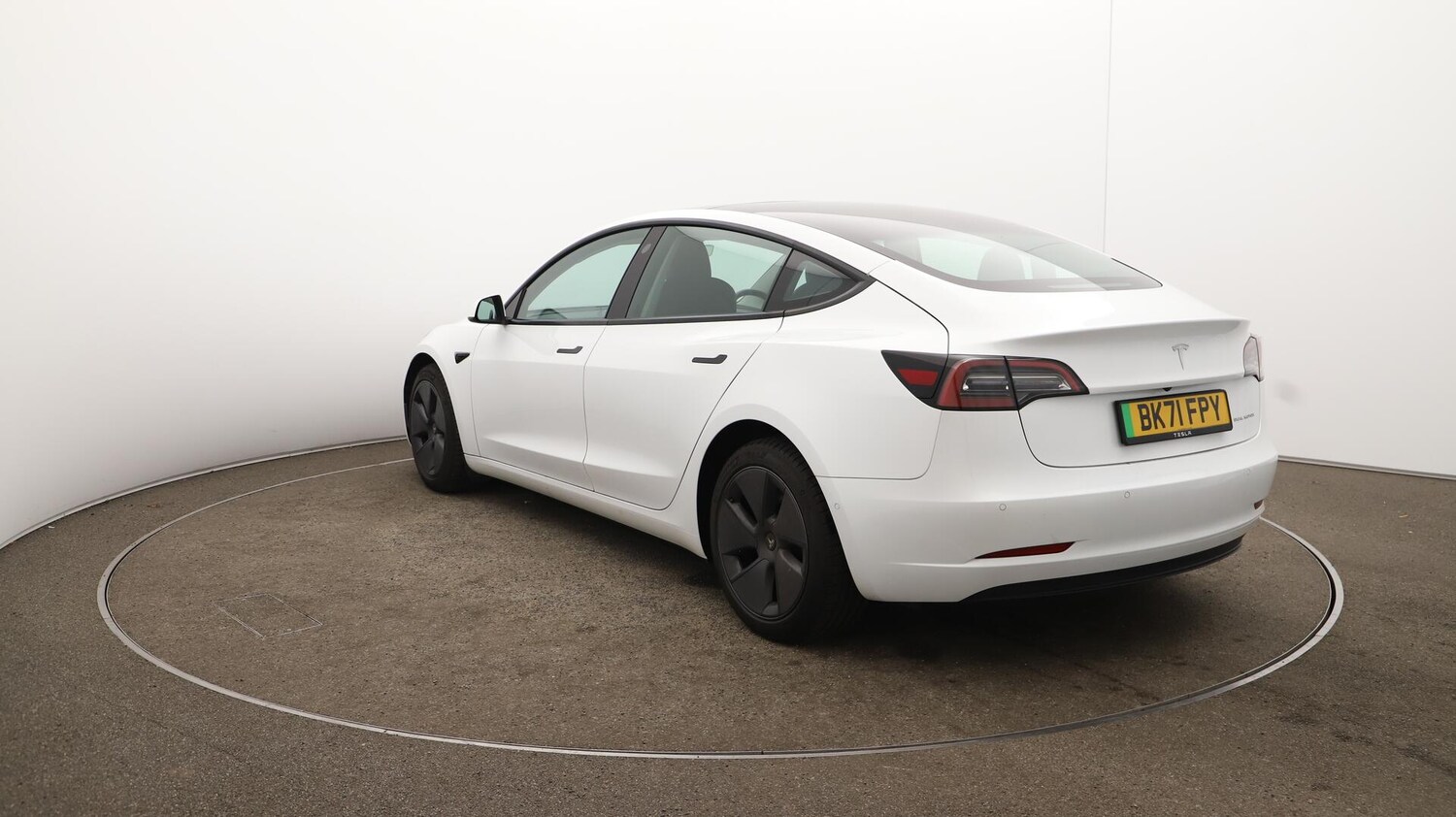 Used Tesla Model 3 2021 for sale - 76136852: Photo 58