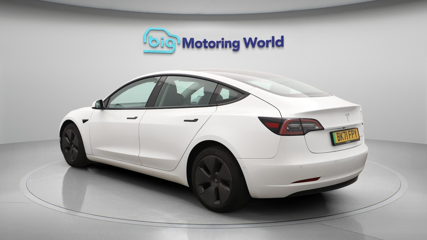 Used Tesla Model 3 2021 for sale - 76136852: Photo 6