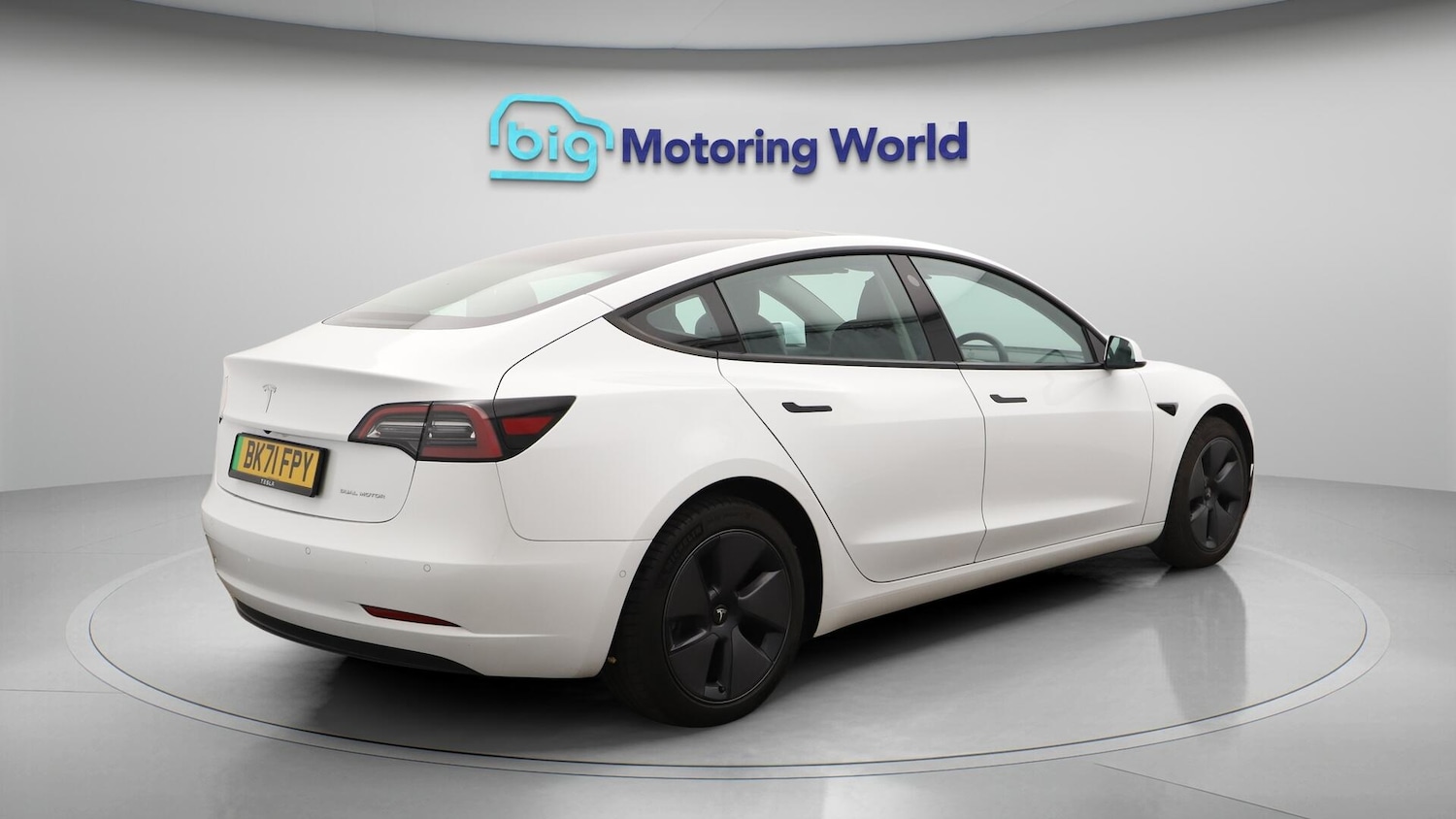 Used Tesla Model 3 2021 for sale - 76136852: Photo 8