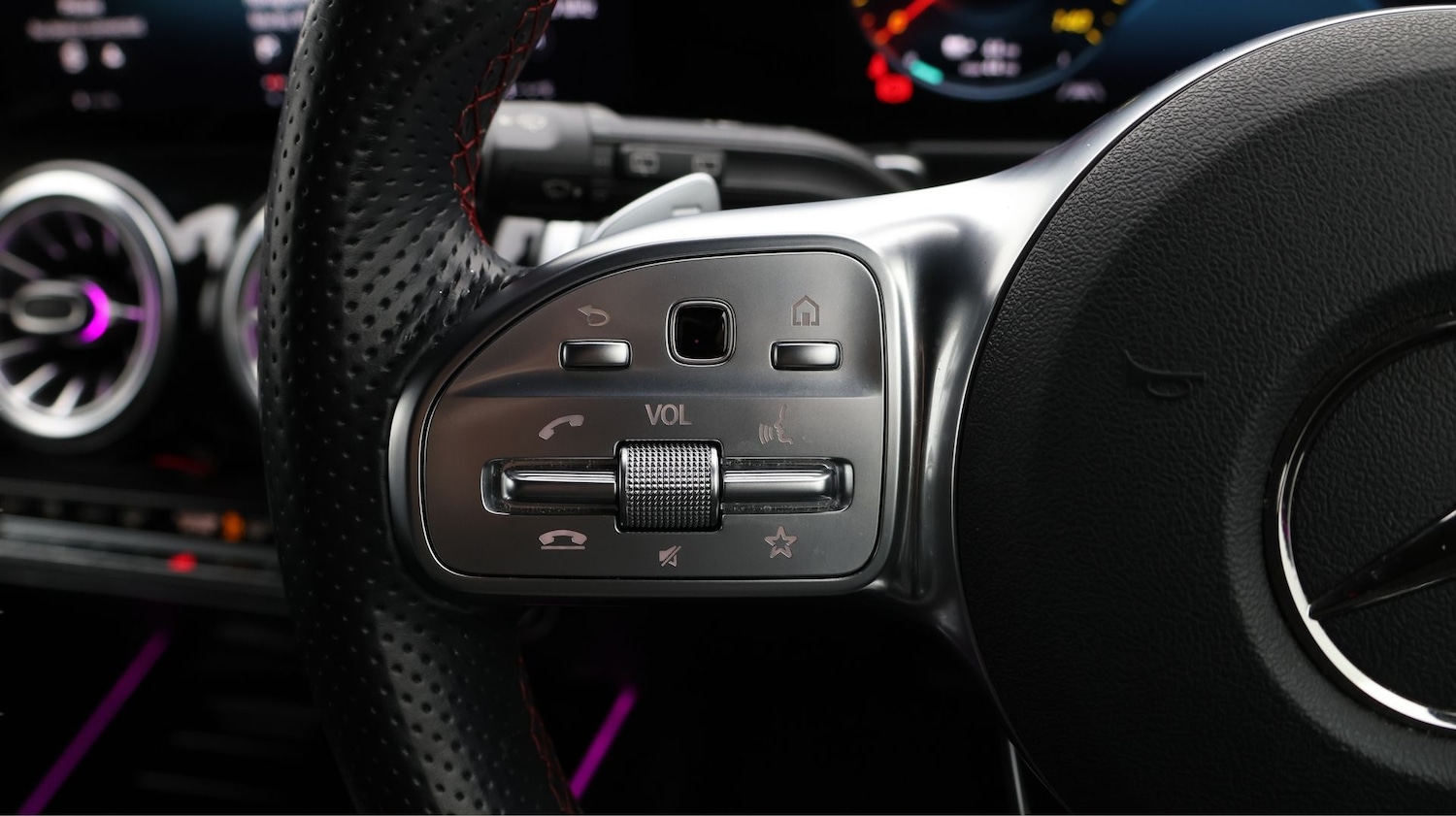 Used Mercedes-Benz EQB 2023 for sale - 77446333: Photo 25