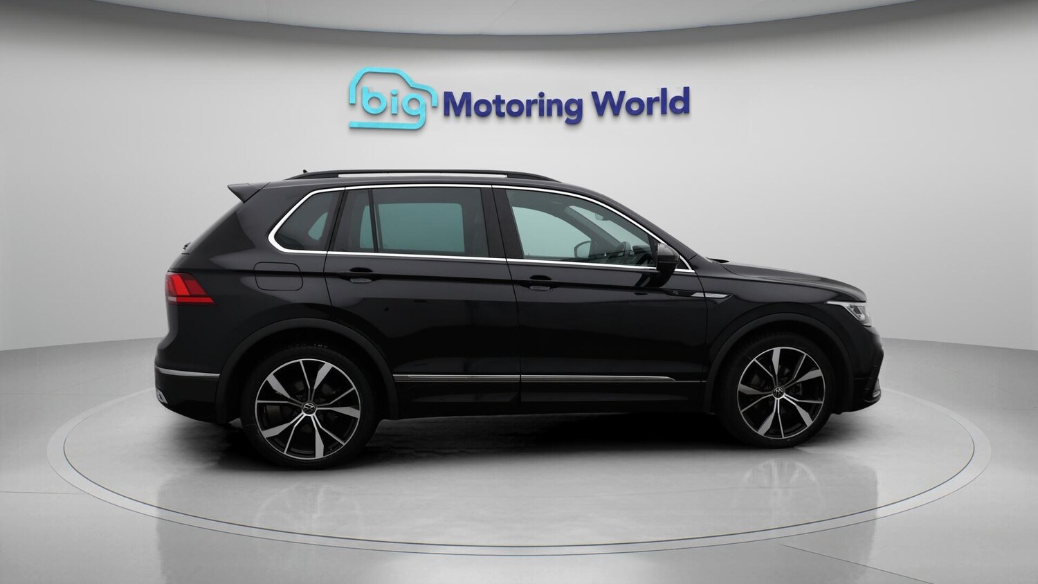 Used Volkswagen Tiguan 2021 for sale - 76013120: Photo 9