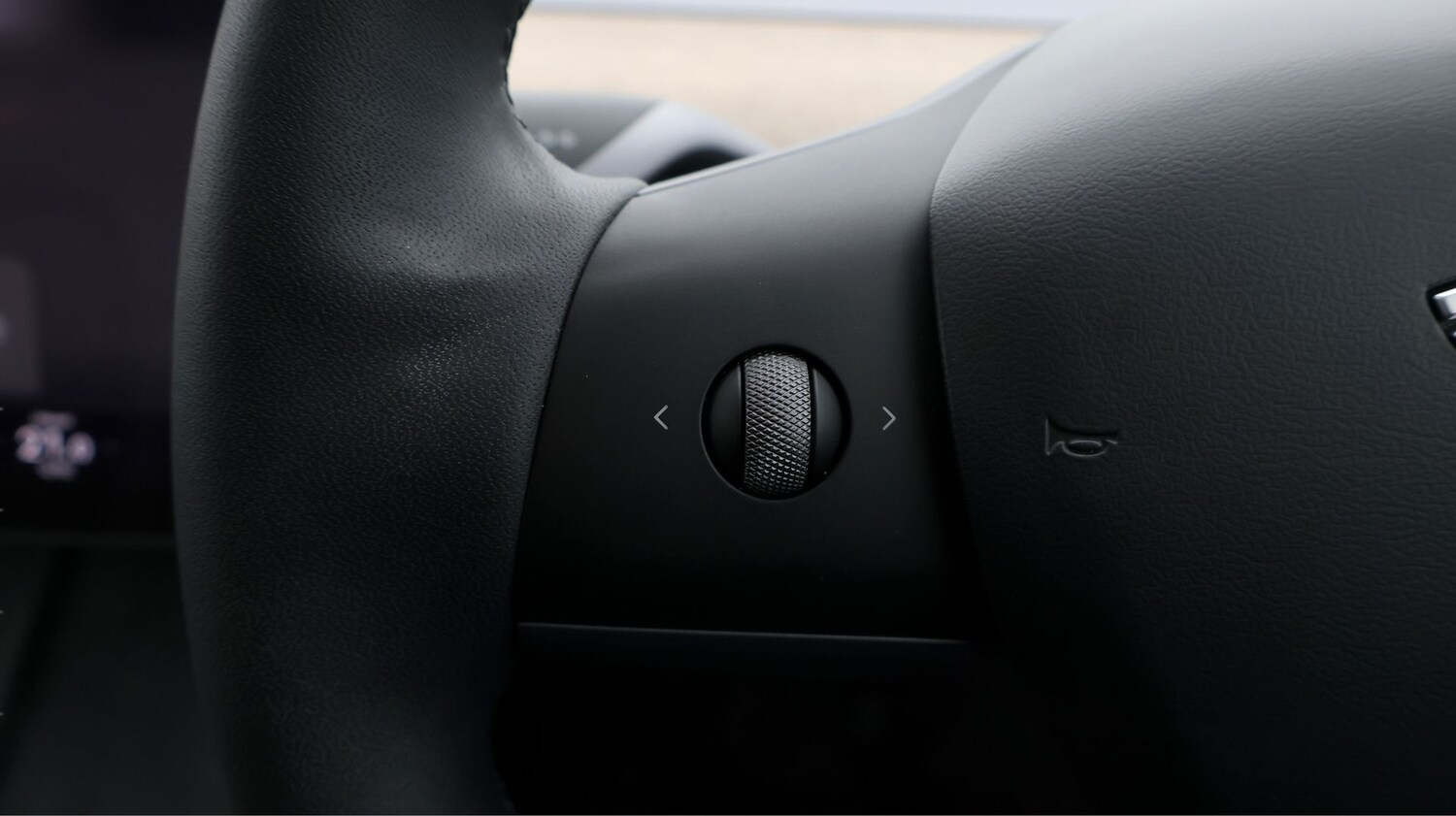 Used Tesla Model Y for sale - 77650422: Photo 21