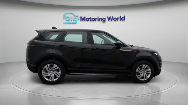 Used Land Rover Range Rover Evoque 2022 for sale - 76314646: Photo 9
