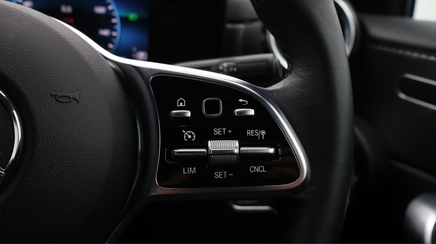 Used Mercedes-Benz A-Class 2022 for sale - 77675863: Photo 26