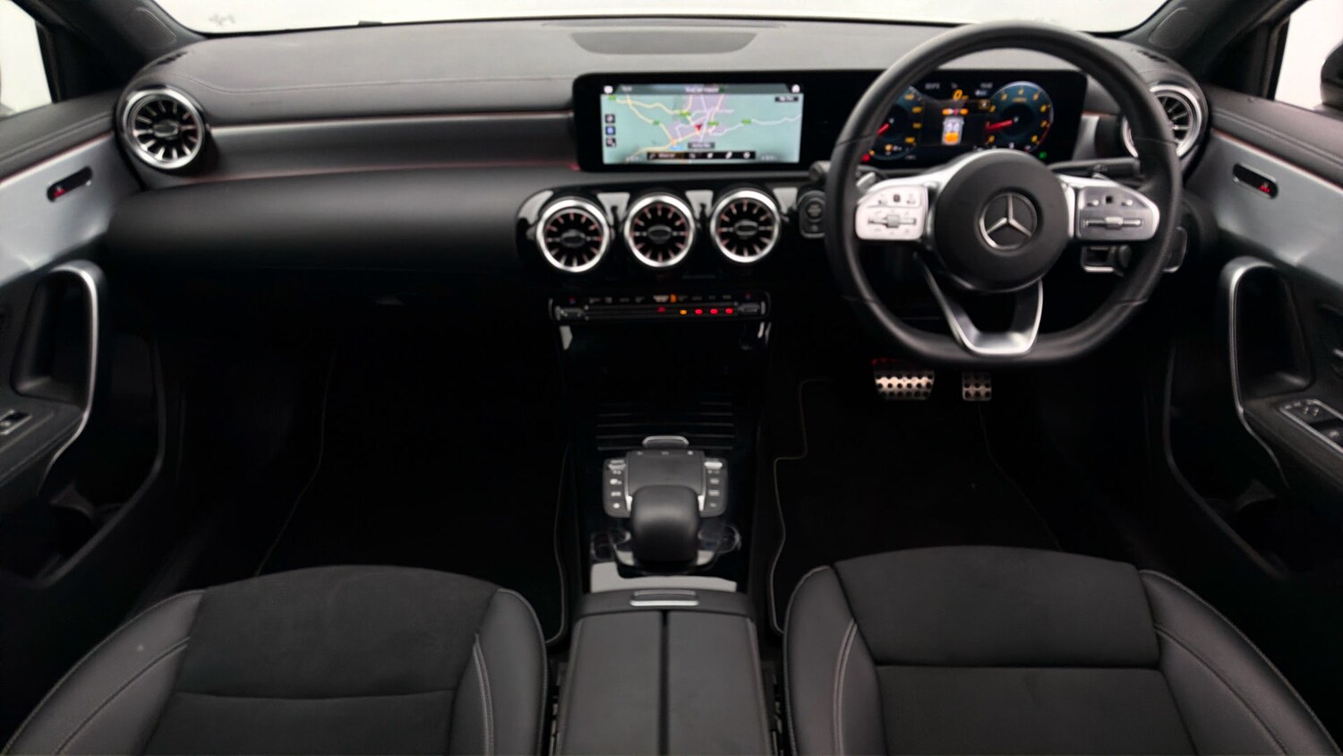 Used Mercedes-Benz A-Class 2022 for sale - 77945632: Photo 12